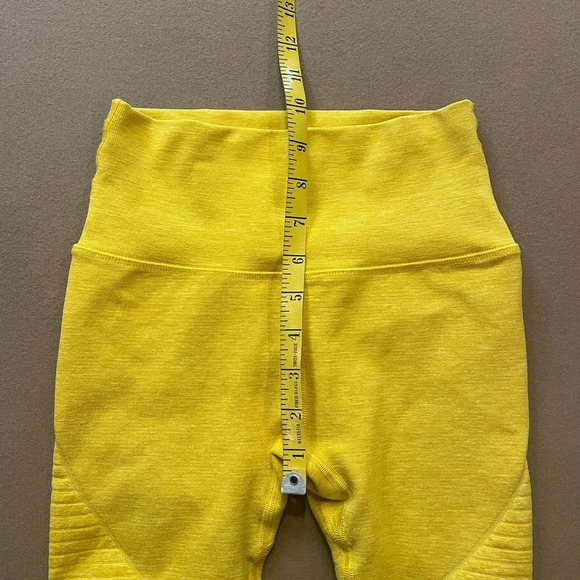 Alphalete Yellow Leggings Size Small - Picture 10 of 12